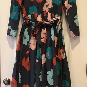 Tucker Dress Allyson Midi Size Medium Navy Blue Poppies Fit-and-Flare Preppy